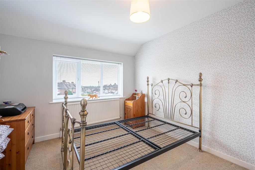 Pomeroy Road 140-34.jpg