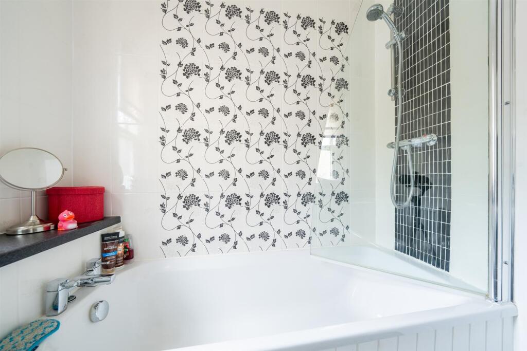 11 Mansfield Gardens-11.jpg