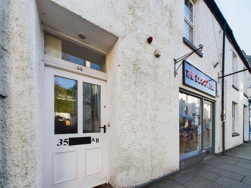 CAM02089G0-PR0383...