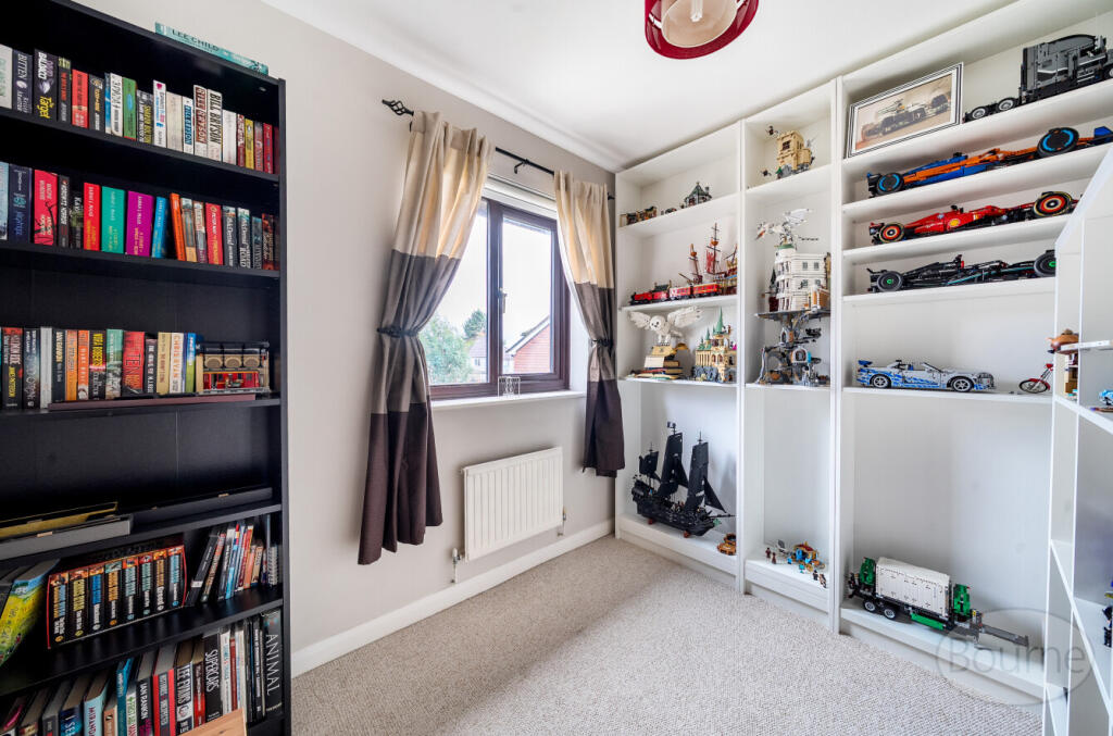 371b9439-5093-477...