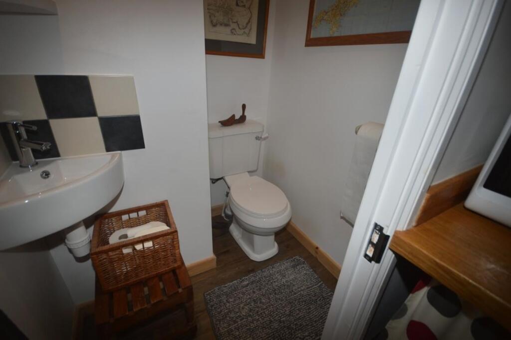 DSC_0011 (Medium).JPG