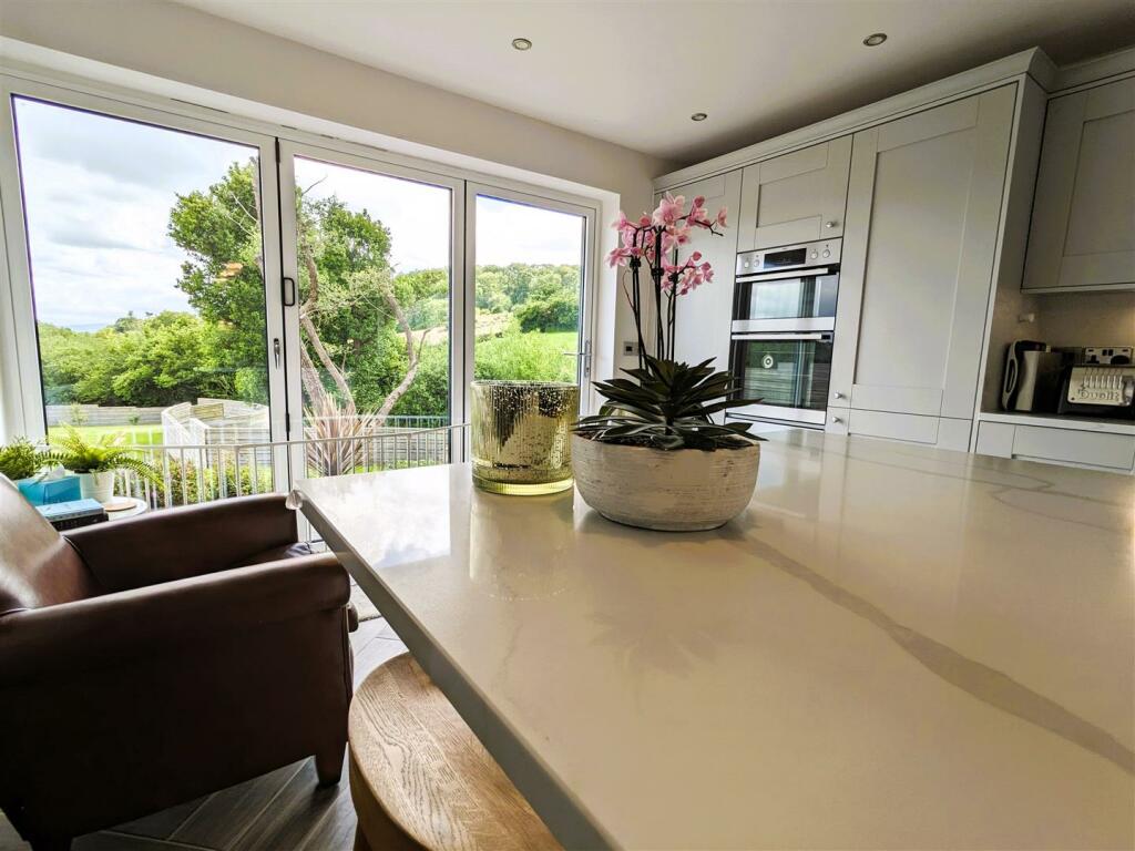 Kitchen/ Diner
