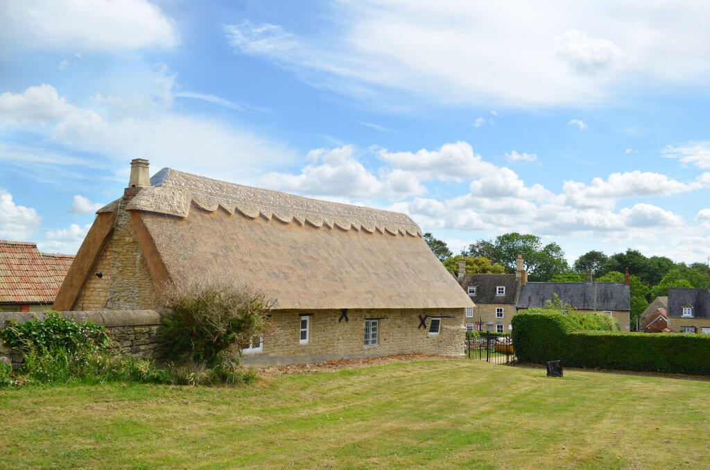 side aspect