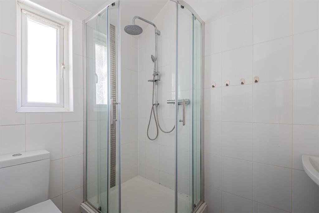 Cosmeston Street 46-13.jpg