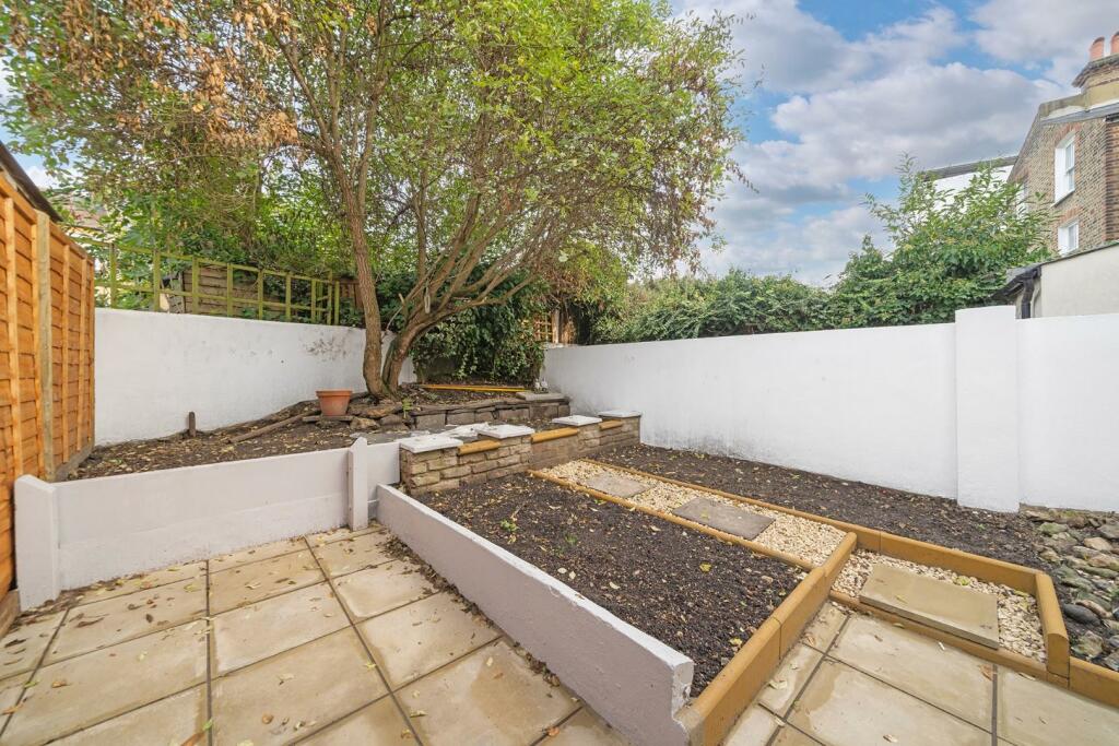 Garden (2).jpg