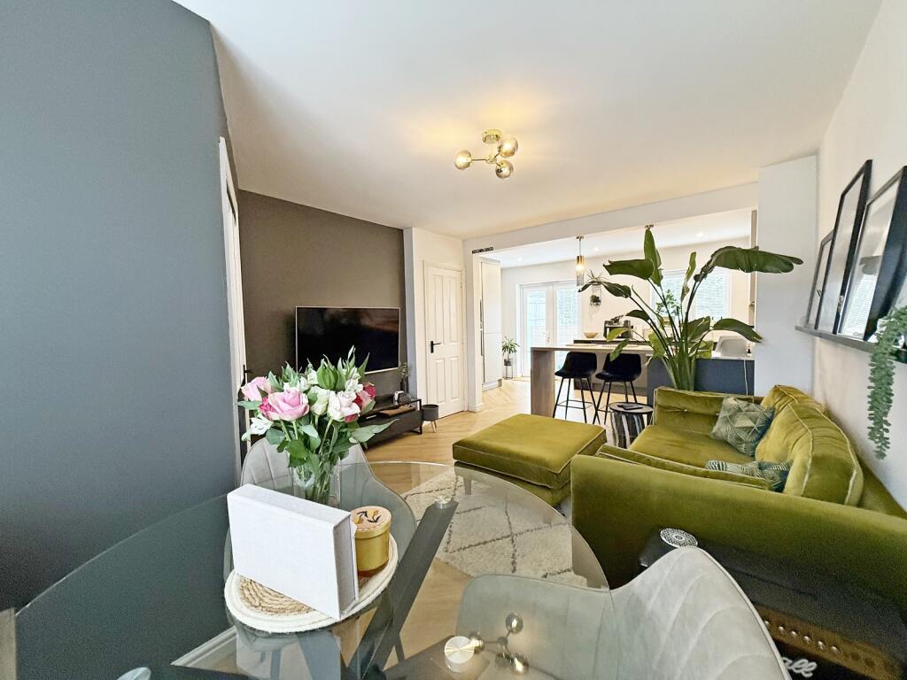 Kitchen/Diner/Living Room