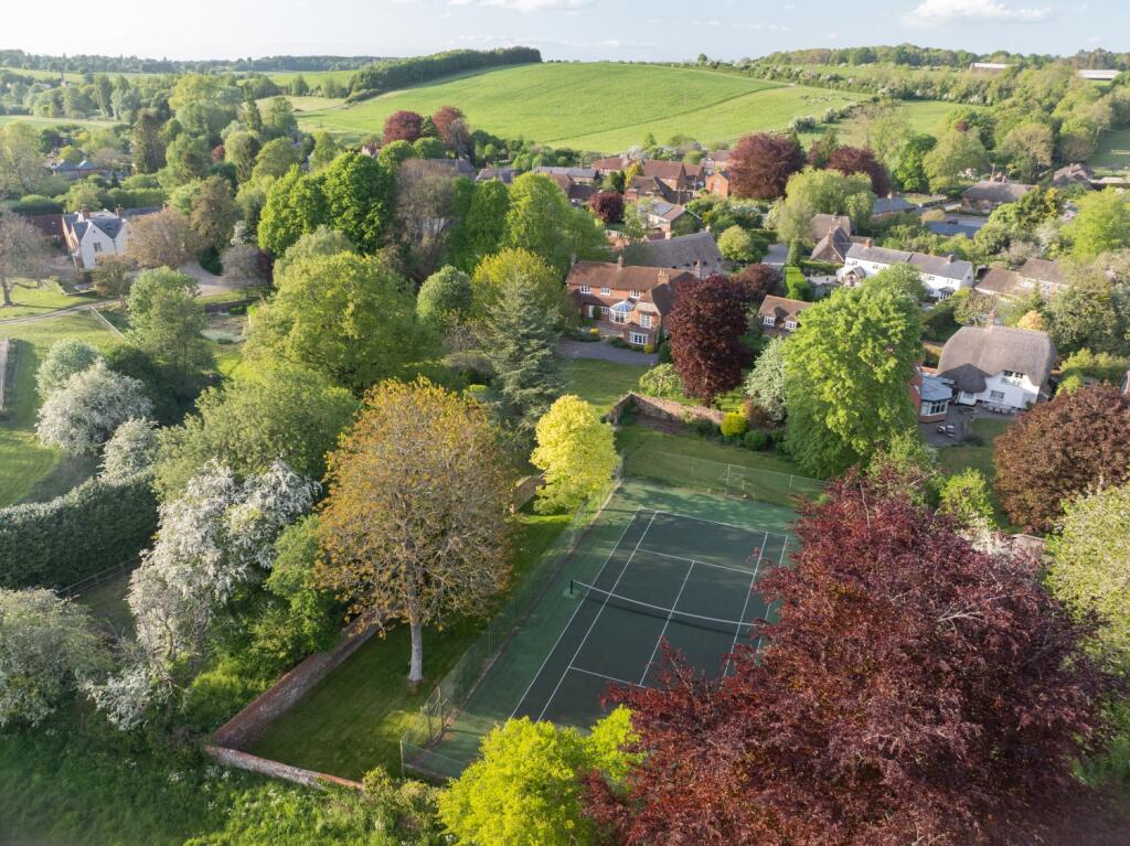 ORCHARD HOUSE - AERIAL 1