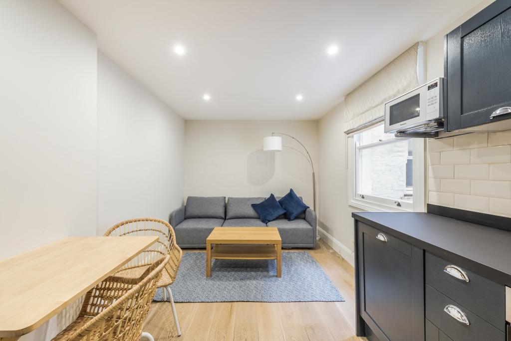Sussex Gardens 158, 