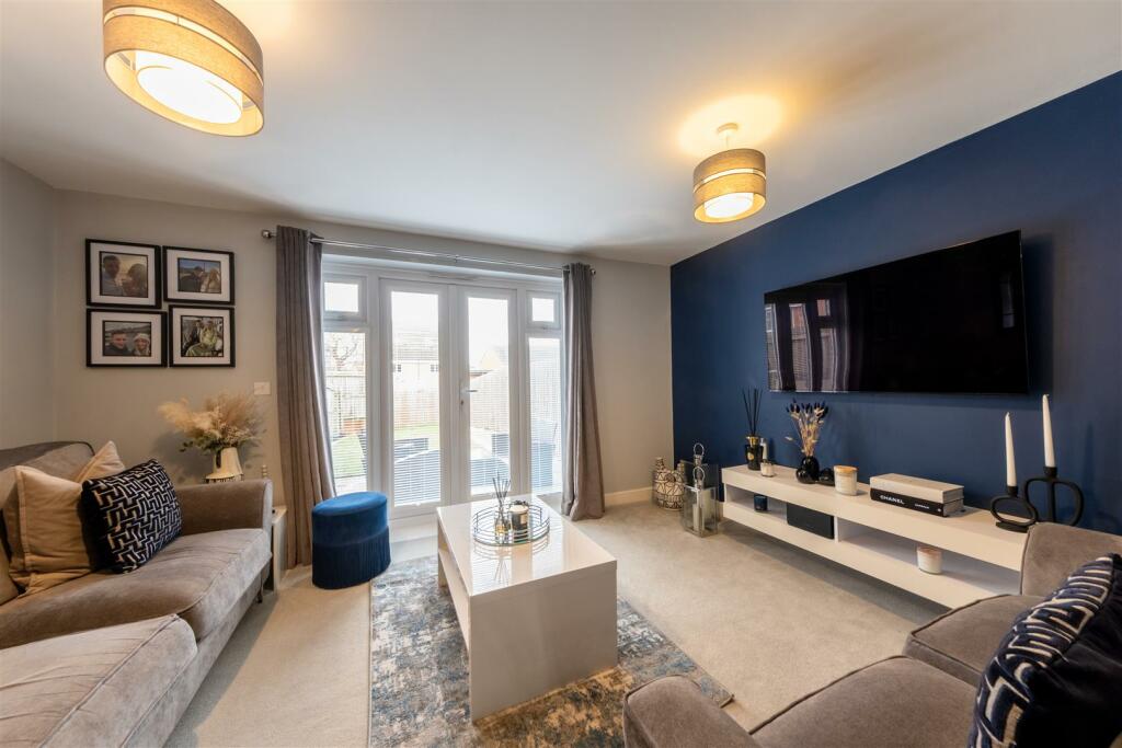 37 Lee Place-009.jpg