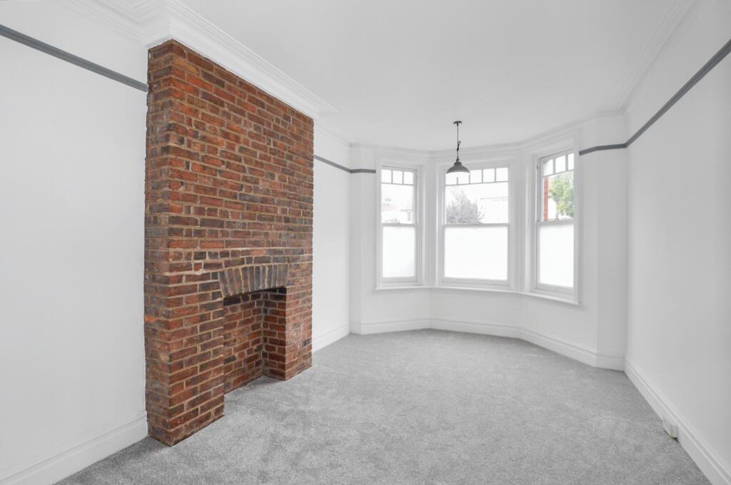 7 Burgess Park Mansions, Fortune Green Road, West Hampstead, London, NW6 1DP