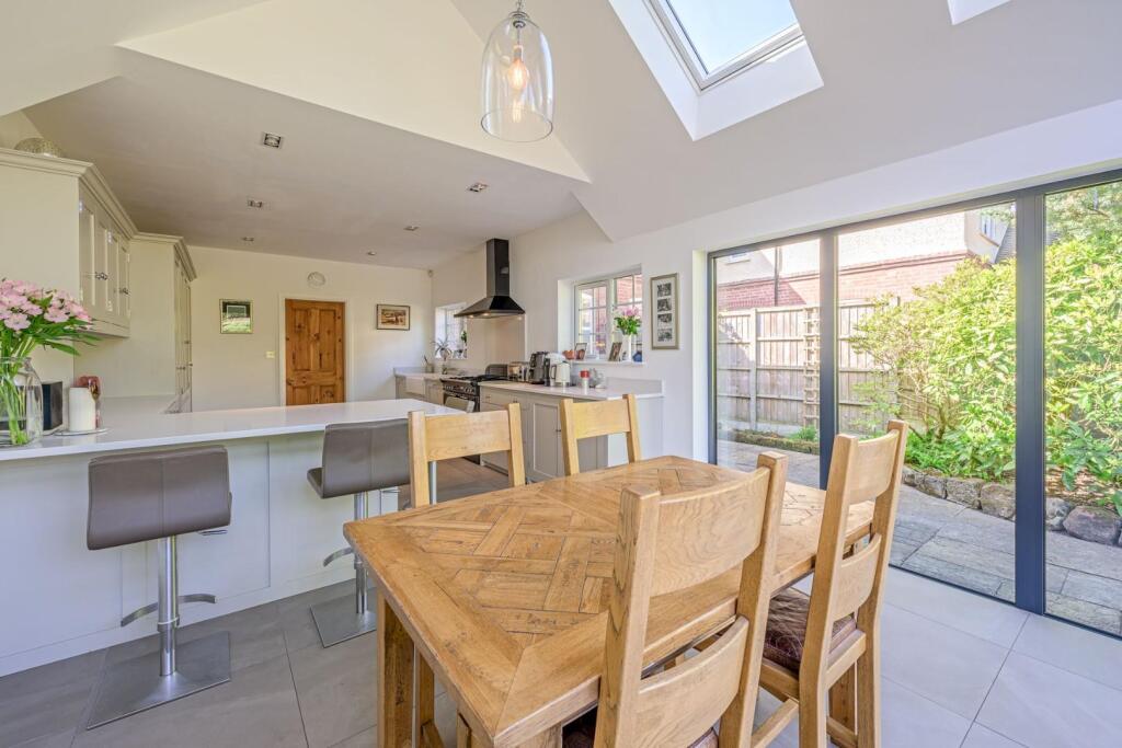 Kitchen Dining Room 2