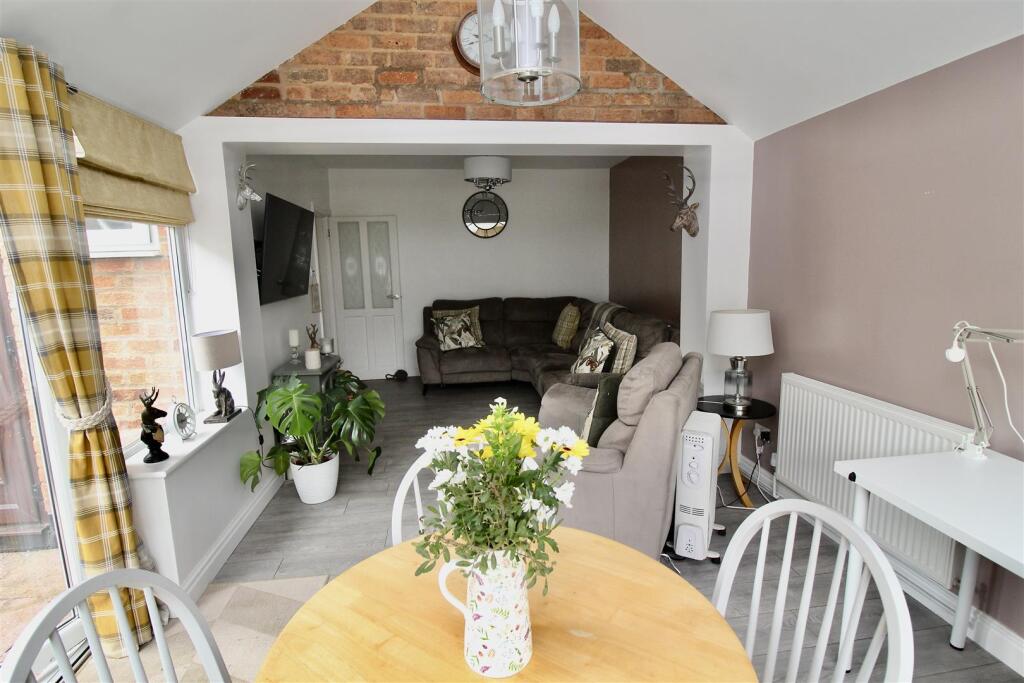 Orangery/Sun Room