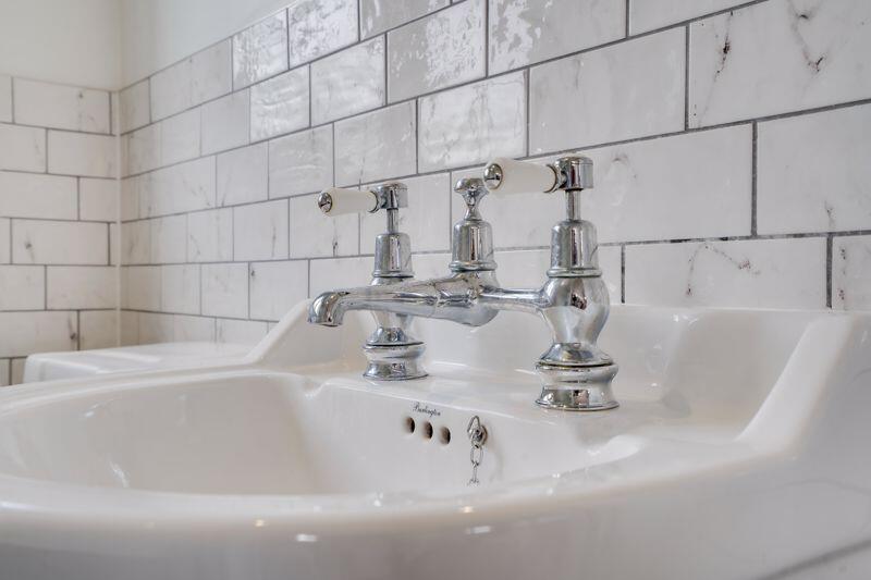 Bathroom detail