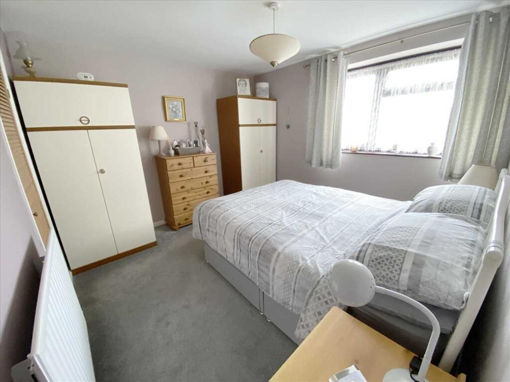 Bedroom 1: