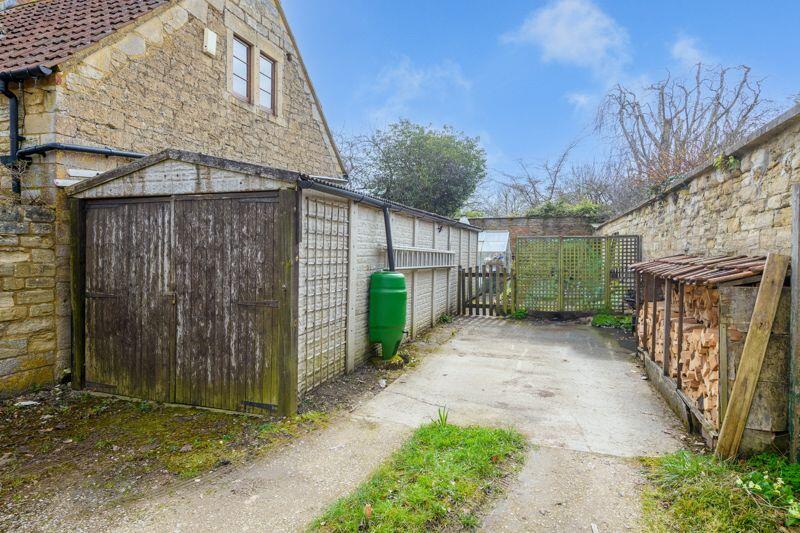 Garage &amp; Driveway