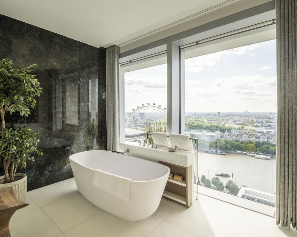 Ben_Pipe_Photography_060225_South_Bank_005_Edit...