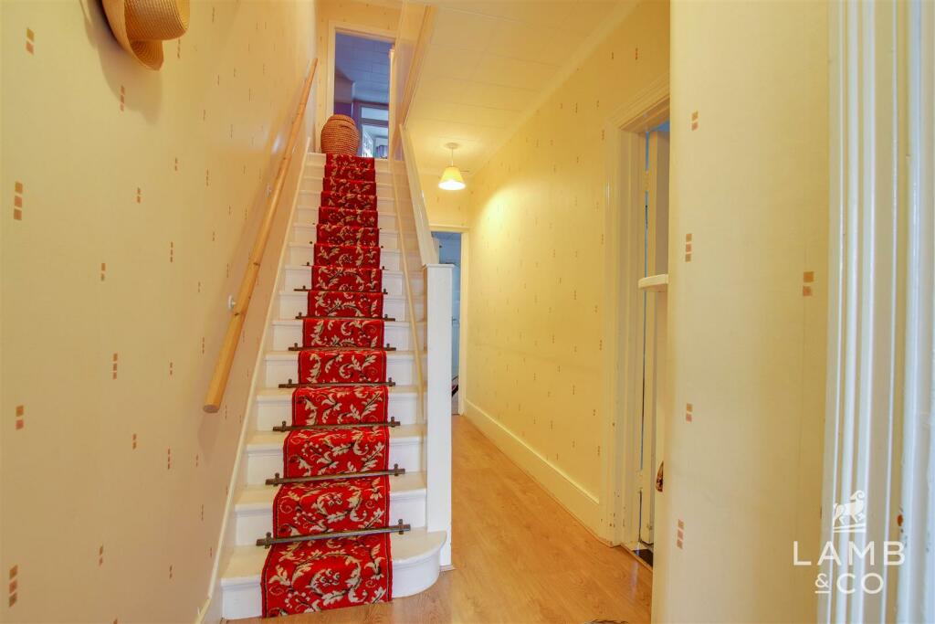 ENTRANCE HALLWAY