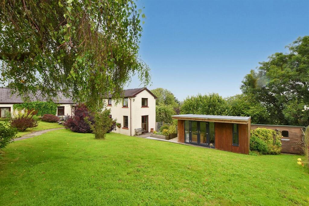 Garden / Studio
