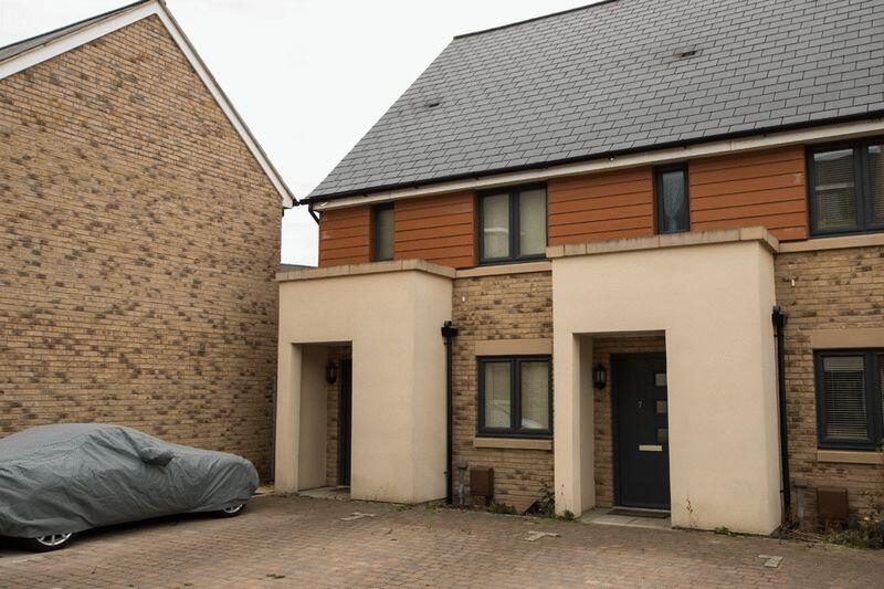 5 Leveret Way