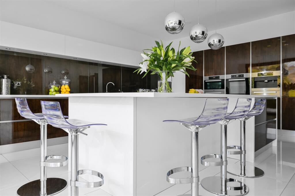 Montmead (Lifestyle)-2.jpg