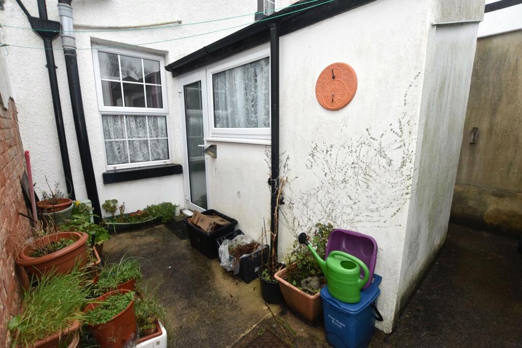 Courtyard Garden