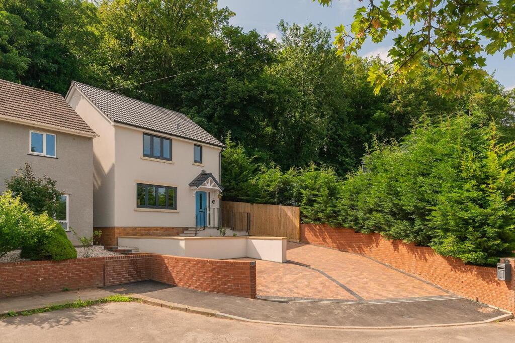 1B9CHY - External A.jpg