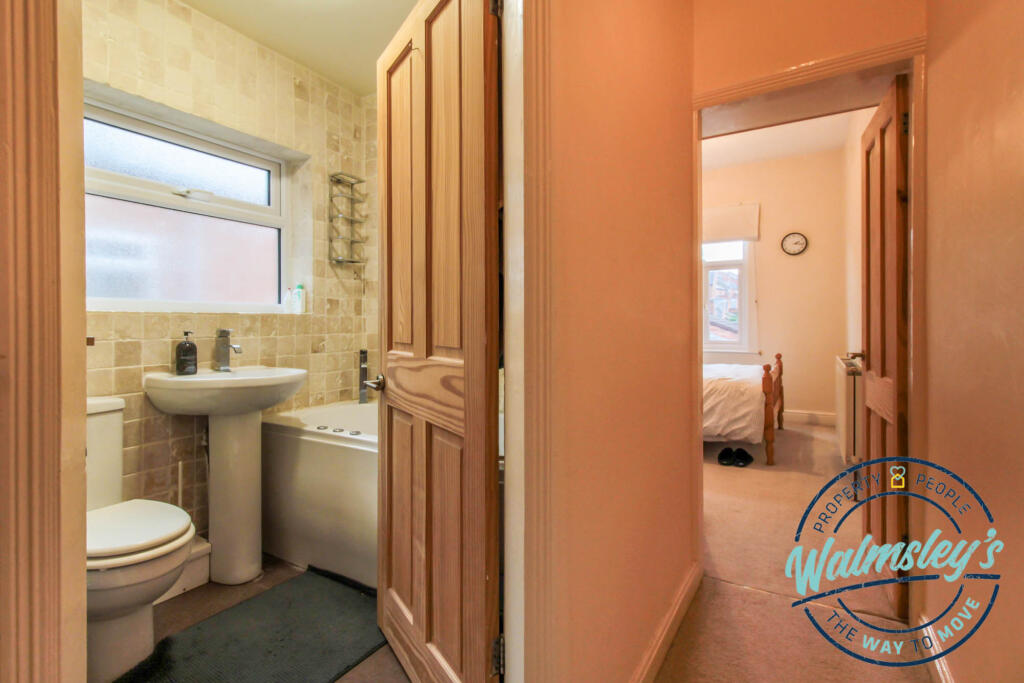 Landing with family bathroom