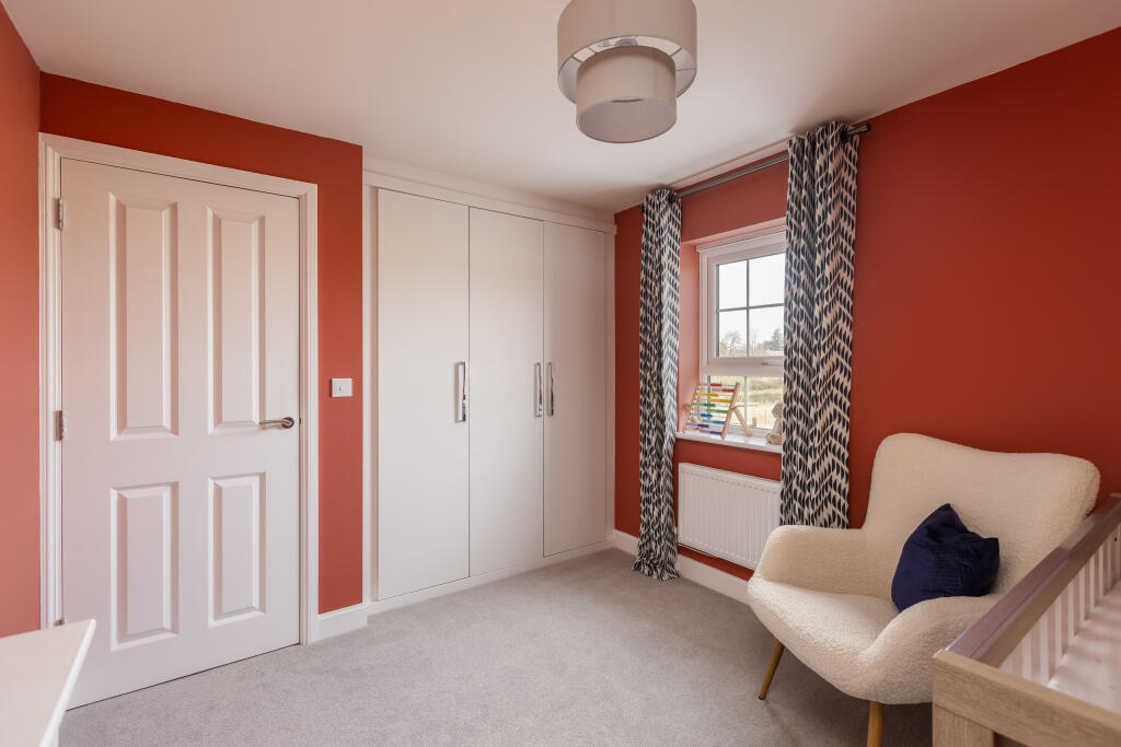 Rye Close 23 Bedroom 2-2