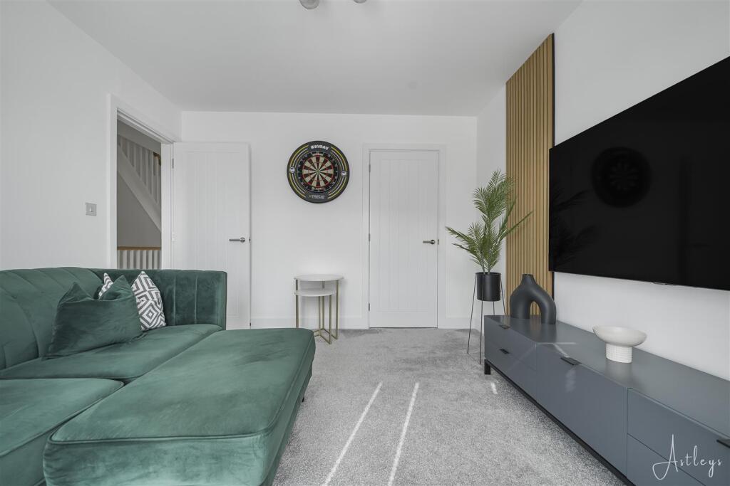 Bedroom four/second lounge