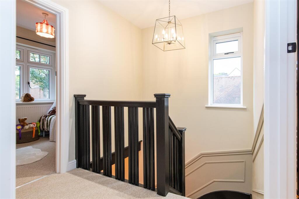home-1360.jpg