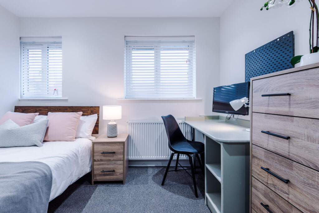 6 Capricorn Way, Bedroom 11