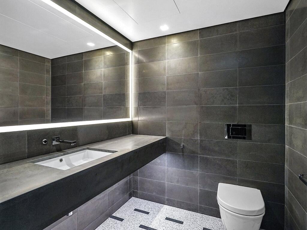 Centre Point Resi