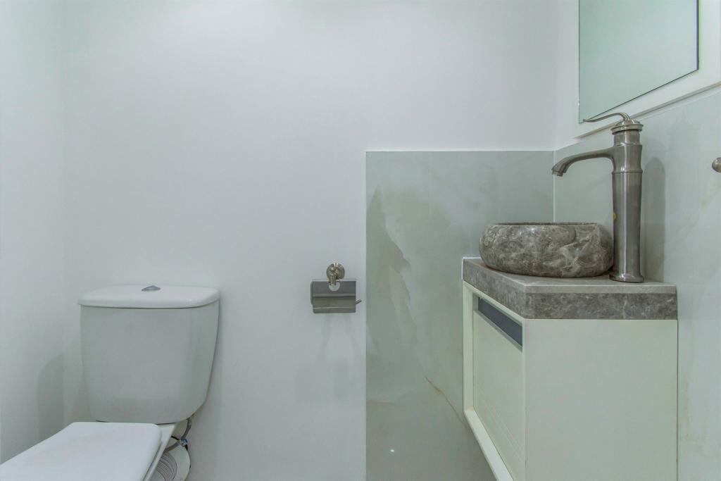 1975_DCR117991_IMG_1