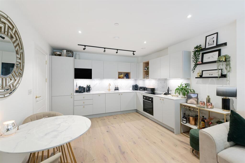 GARLAND HOUSE,23 (2).jpg