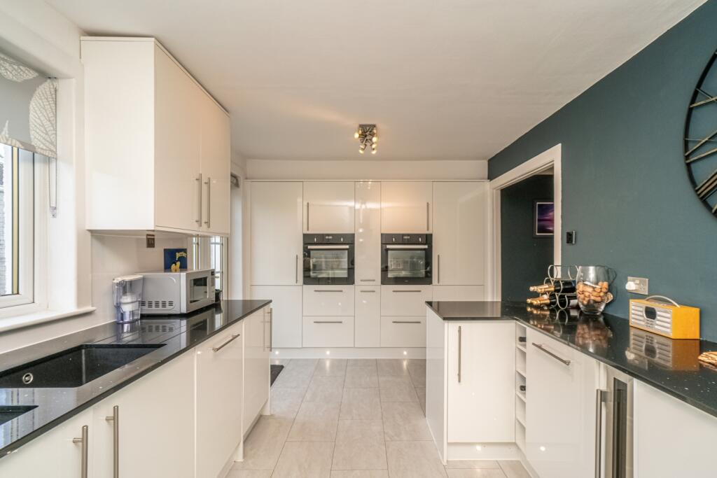 Kitchen_4