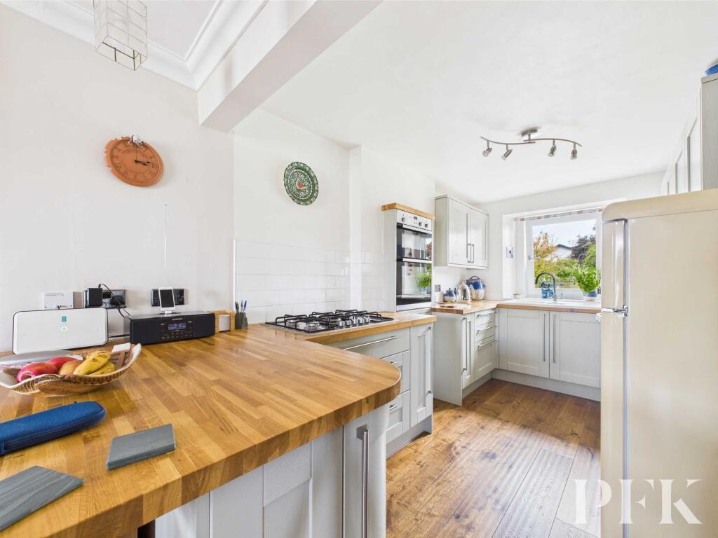 Dining Kitchen Area