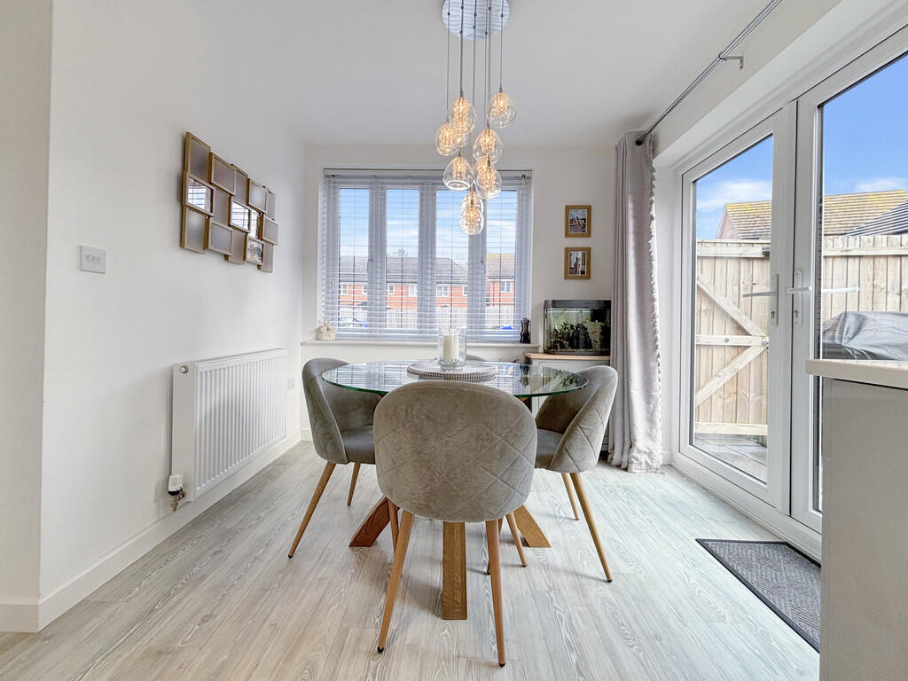 Kitchen/Dining Ro...