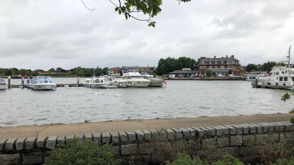 Oulton Broad 3 Min Walk