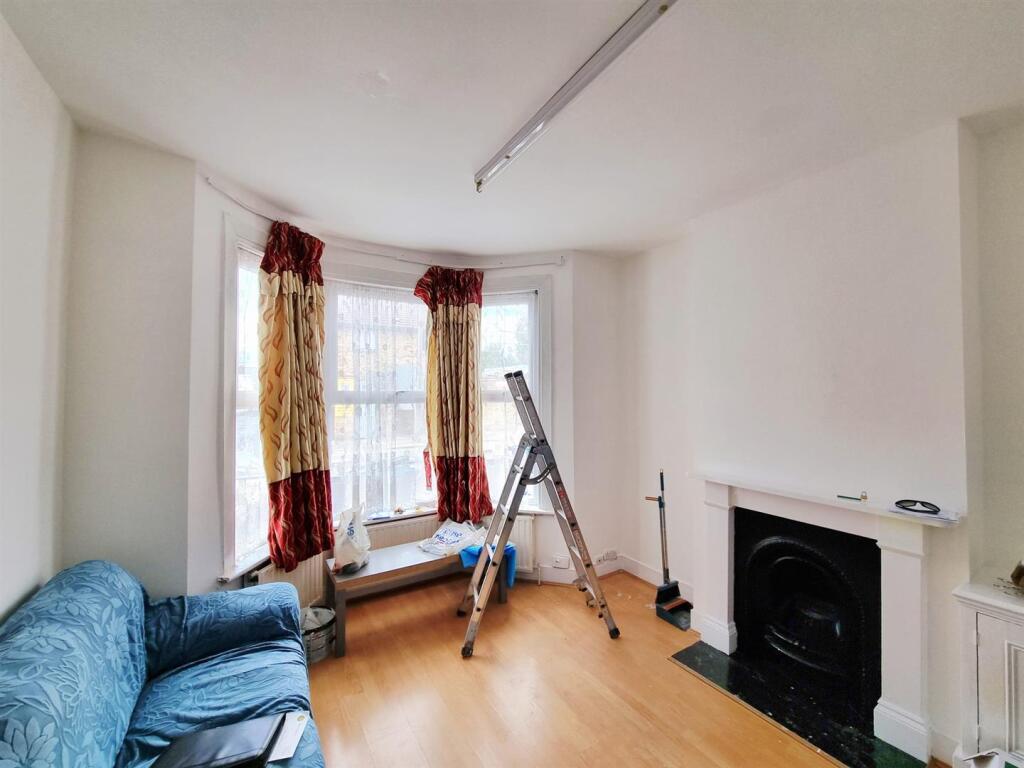 WhatsApp Image 2025-08-18 at 3.17.13 PM (2).jpeg