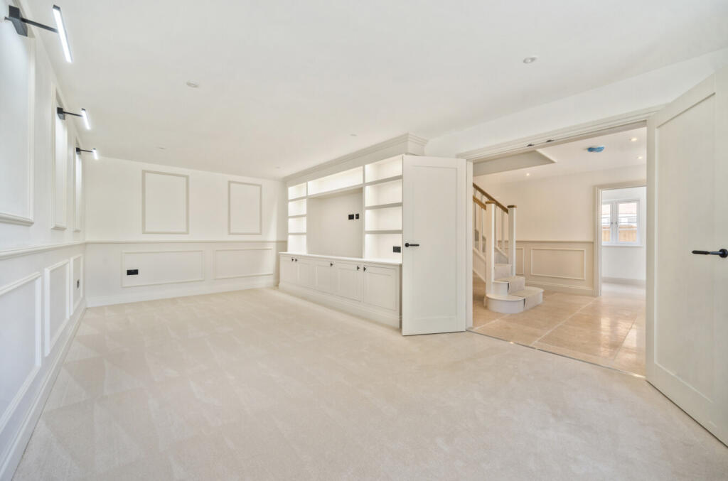 1320956-18-686ea0...