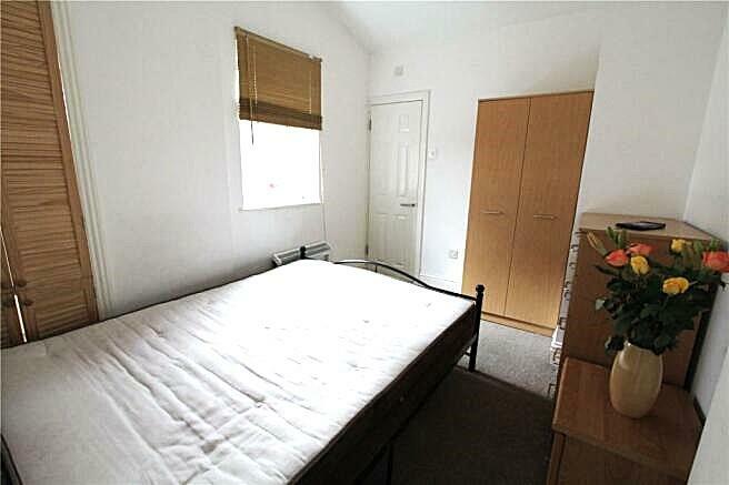 Bedroom2.jpg