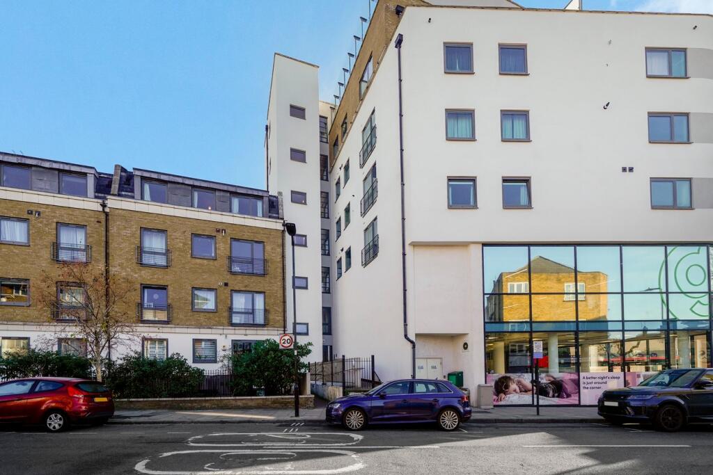 Uxbridge Road, London, W13