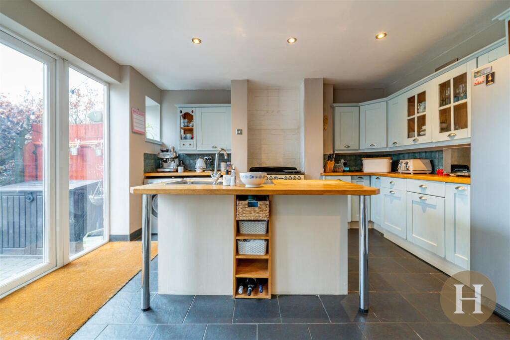 Hadleigh Estate Agents-6.jpg