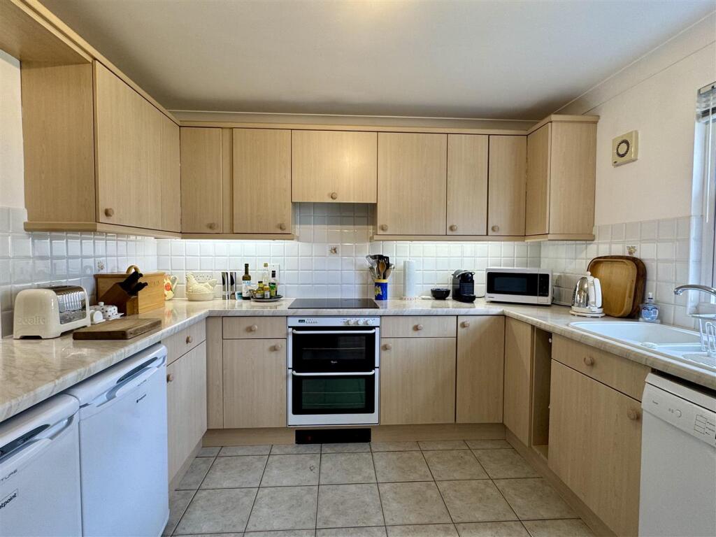 Kitchen Breakfast Room