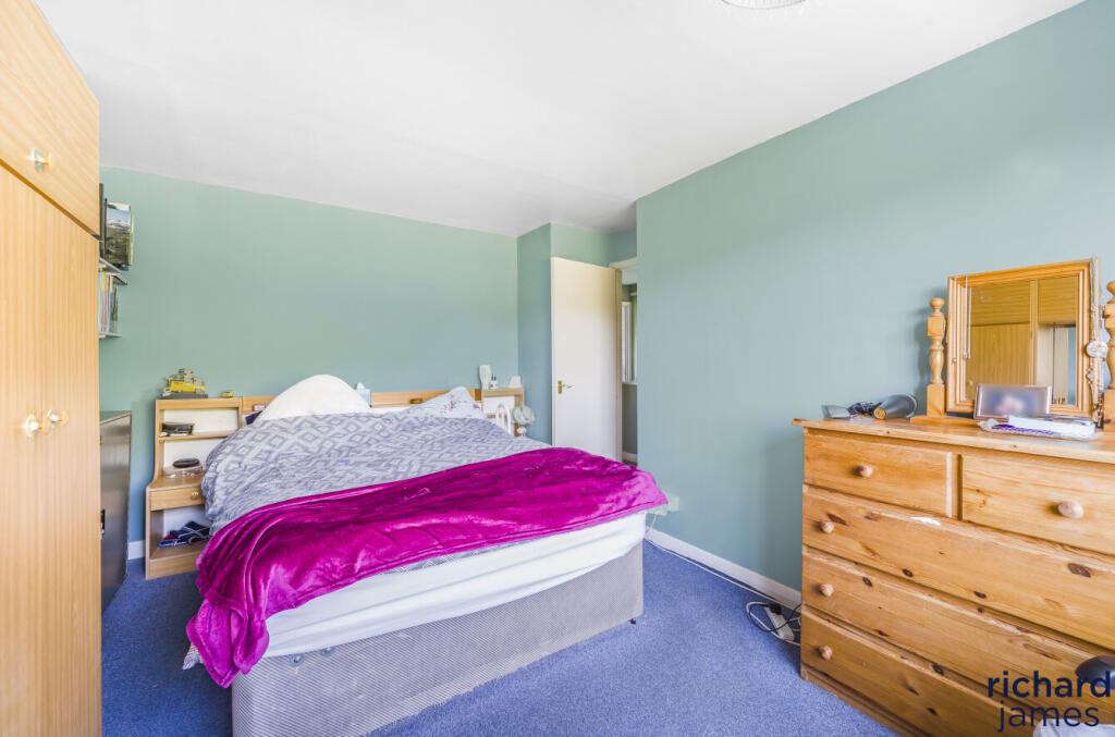 d31a3459-2be0-401...