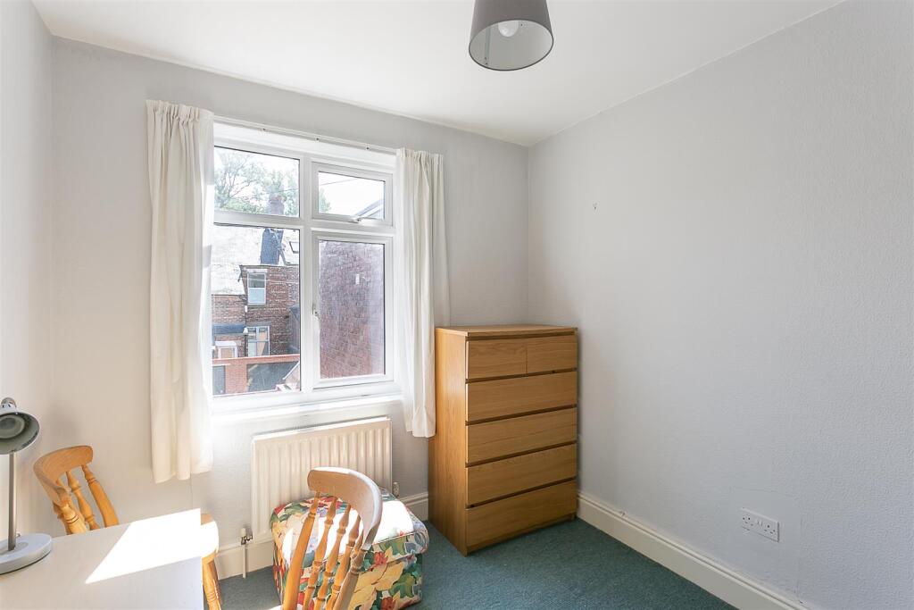 Bedroom/Study