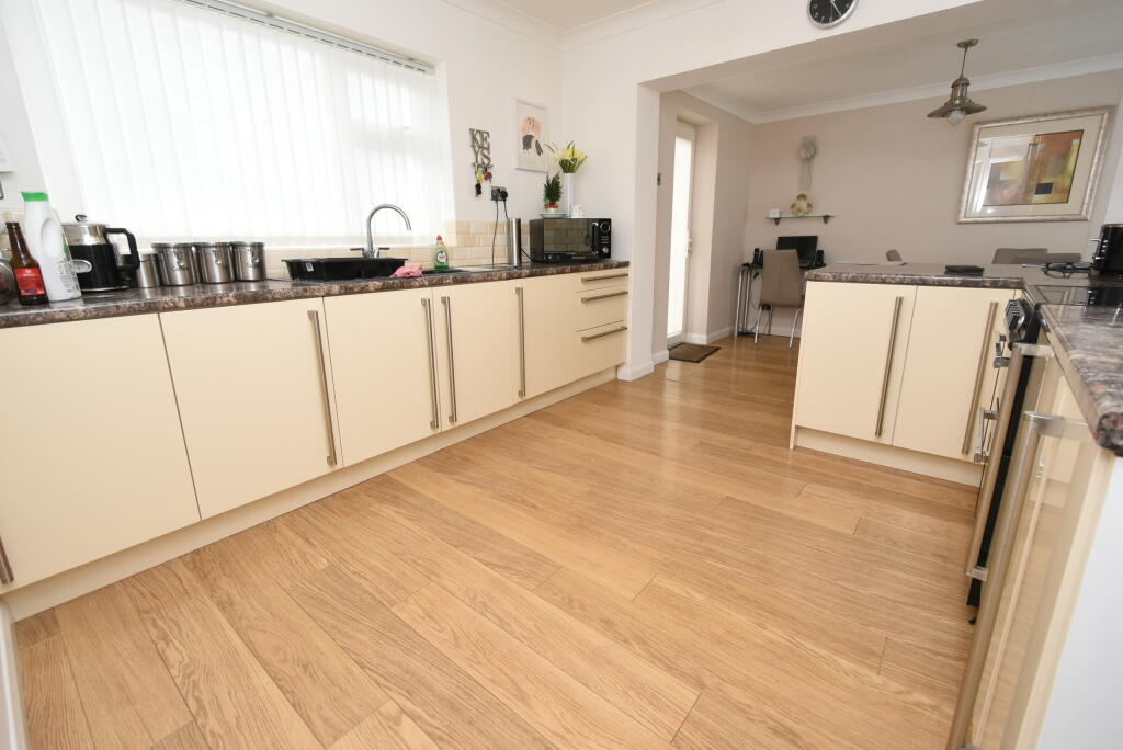 Kitchen Breakfast Room
