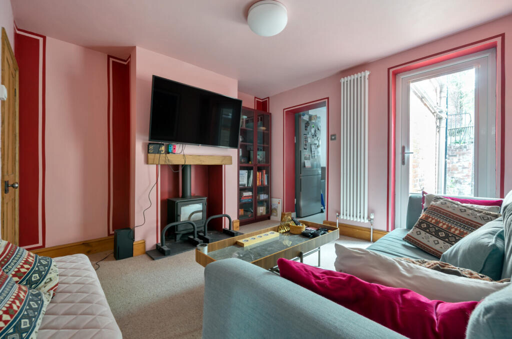 1336397-3-689debf...