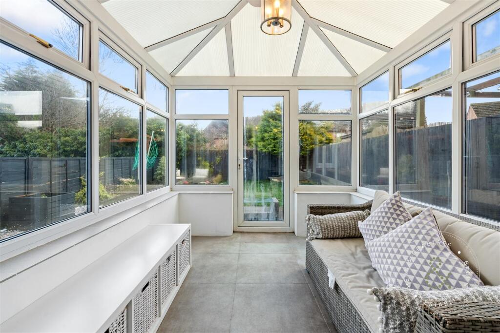 Havenwood Drive, Hern Crabtree (16).jpg