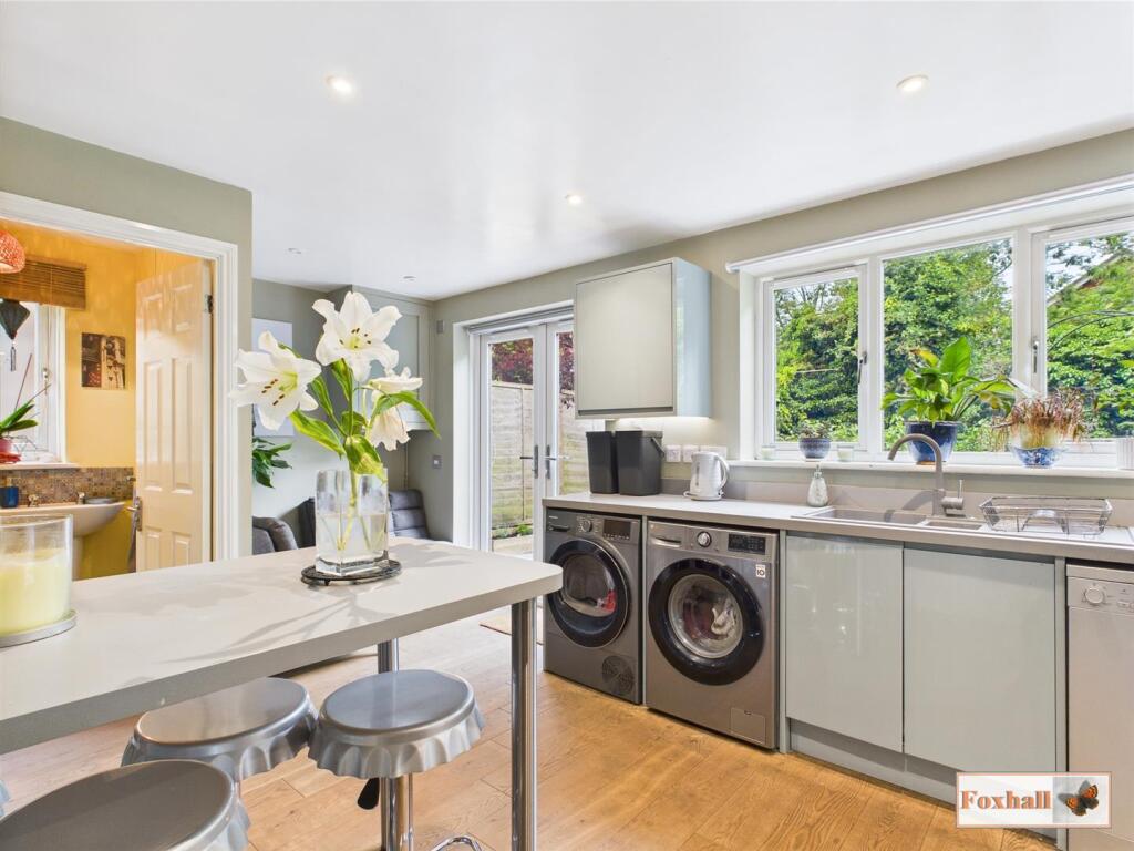 Kitchen/Breakfast Room